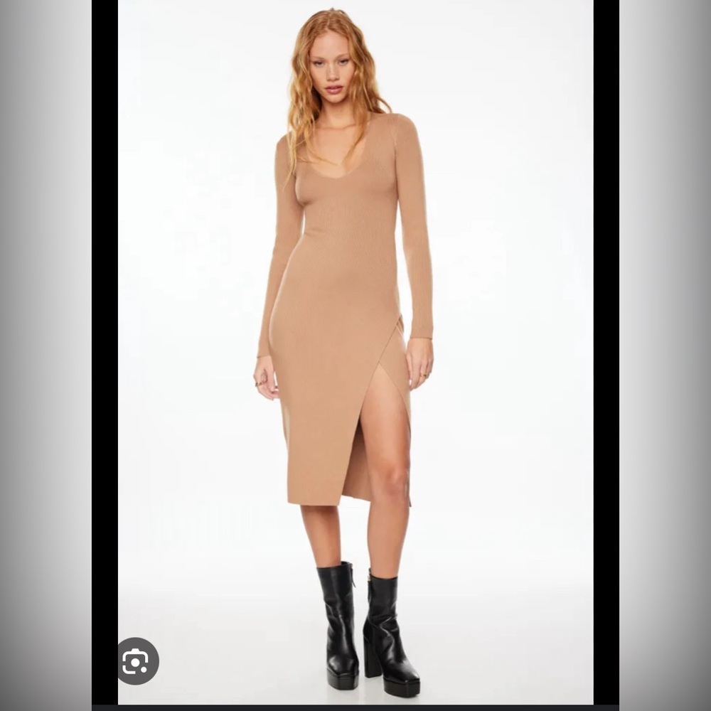 Nude sweater dress sz P/S